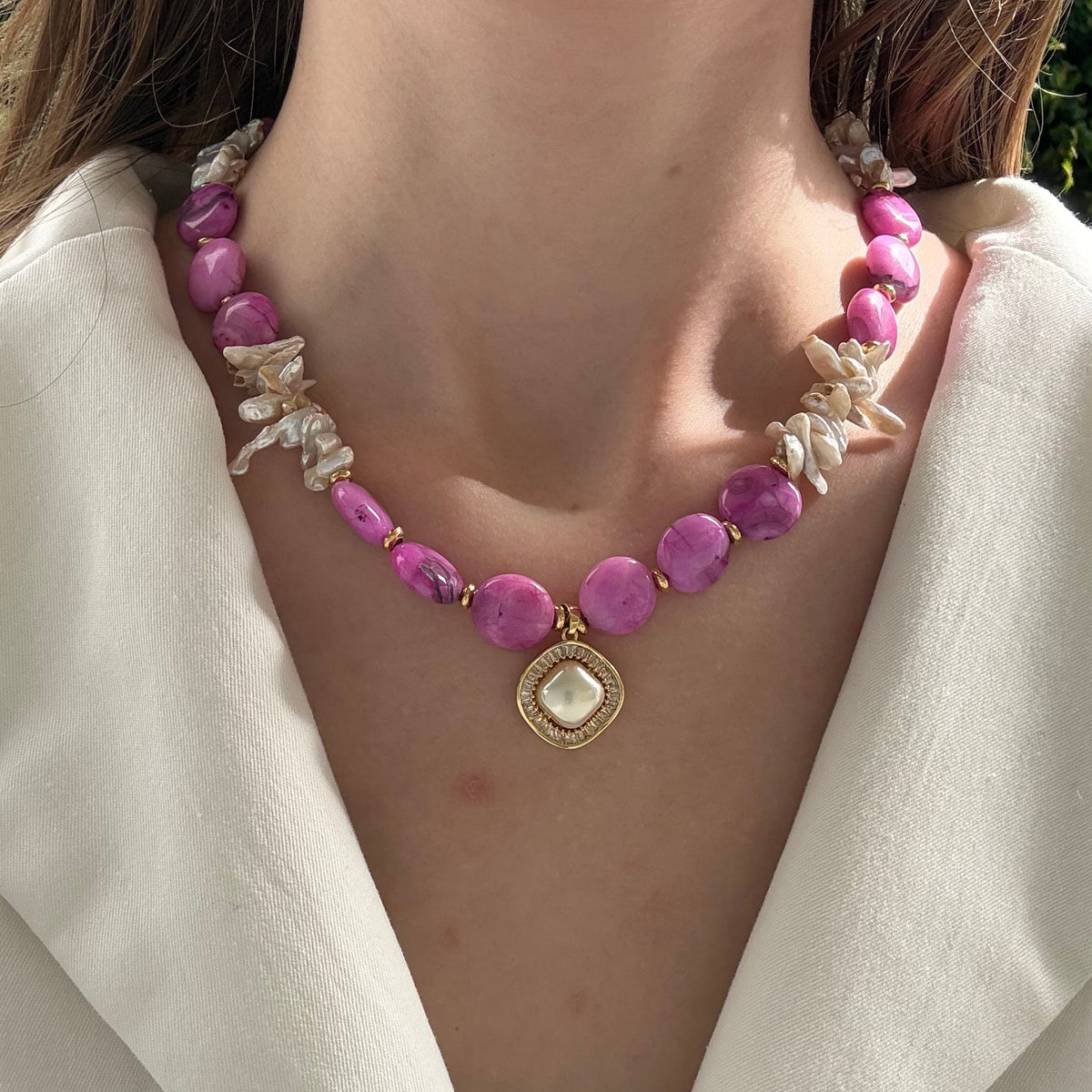 Colar Ágata Rosa e Madre Pérola