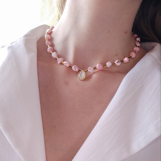 Colar Rosa Pingente gota