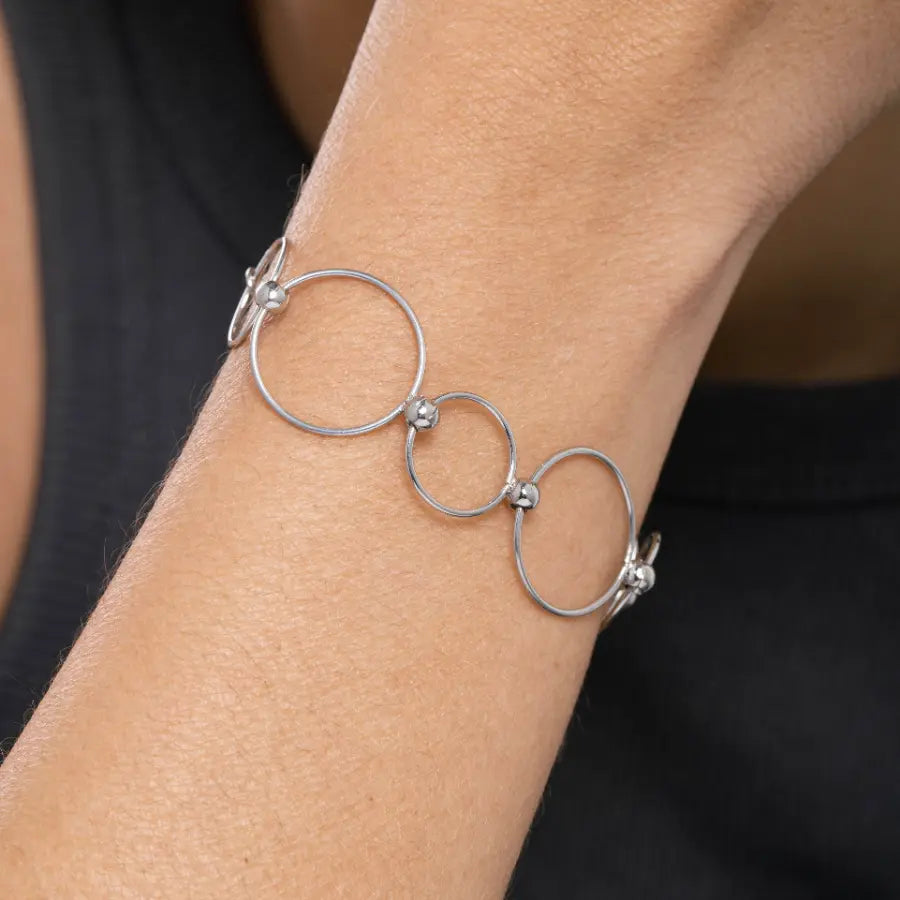 Pulseira círculos vazados