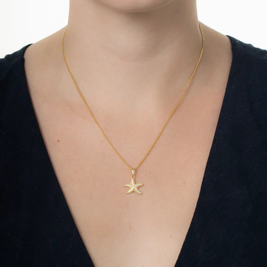 Colar de estrela dourada